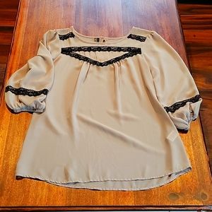 Womens size M, Maurices,  Baby Doll, Sheer and lace type blouse!